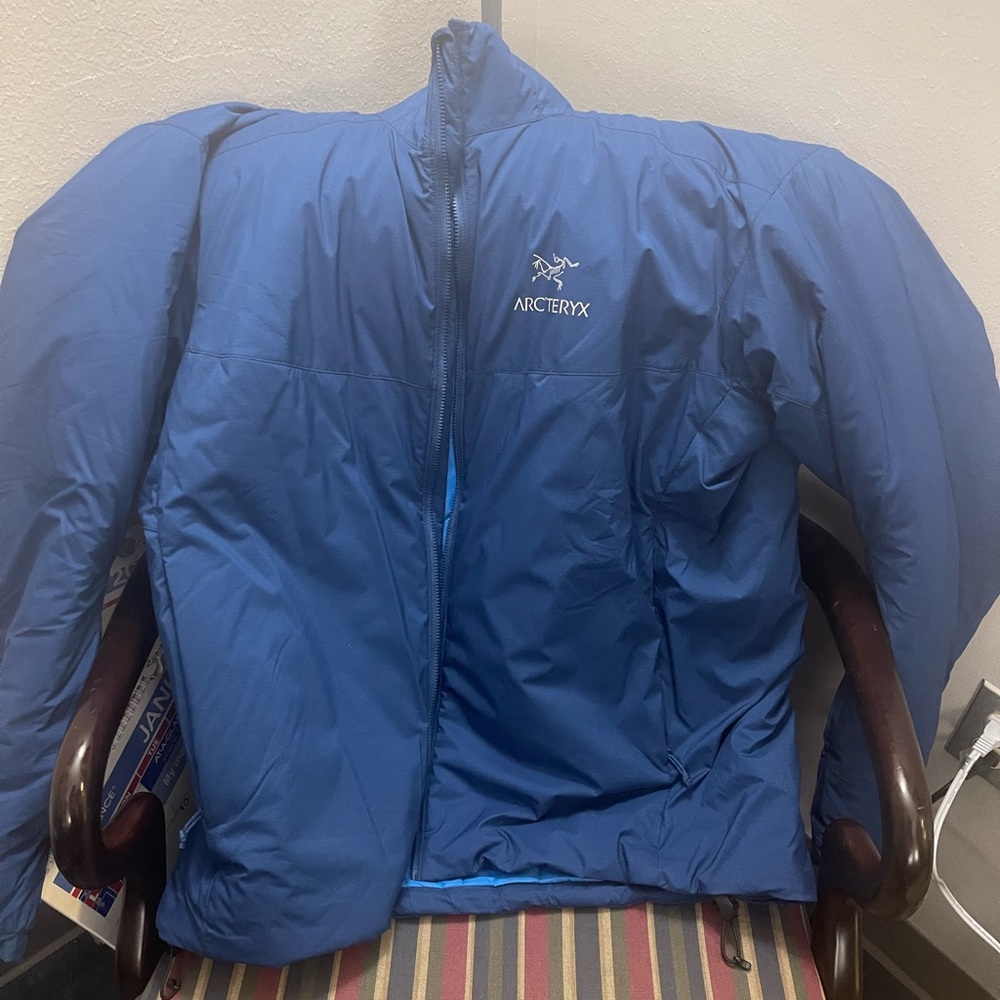 Arc’Teryx men’s jacket